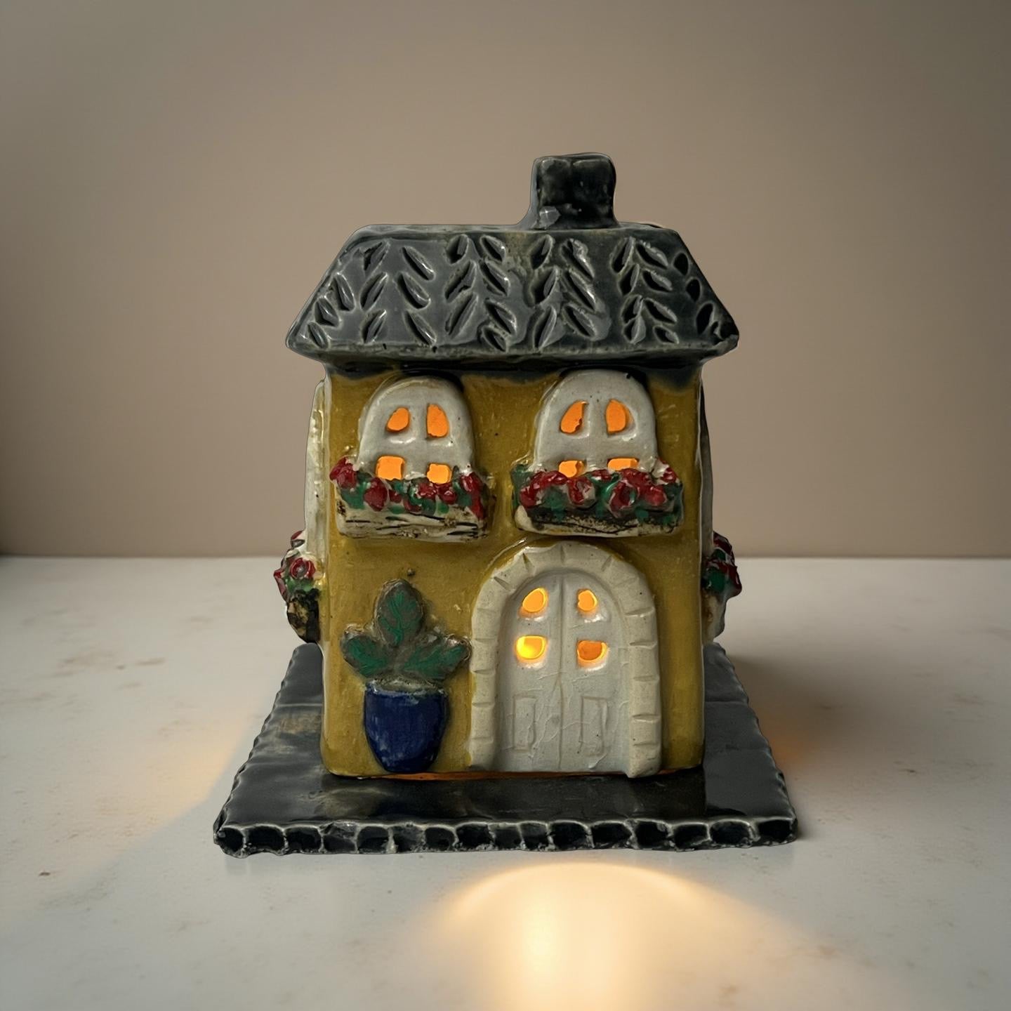 Floral Alp Tea Light Cottage