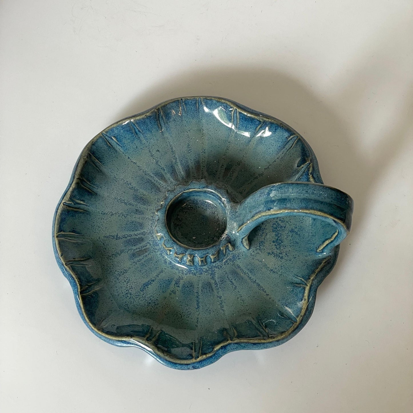 Ripple Arc Candle Holder